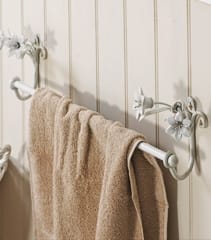 Towel Rails & Rings
