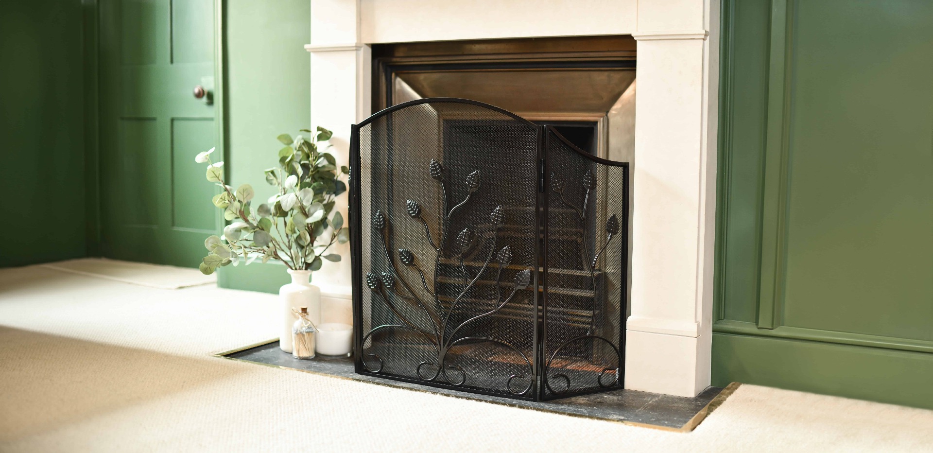 Fireguard_in_a_Fireside_Setting
