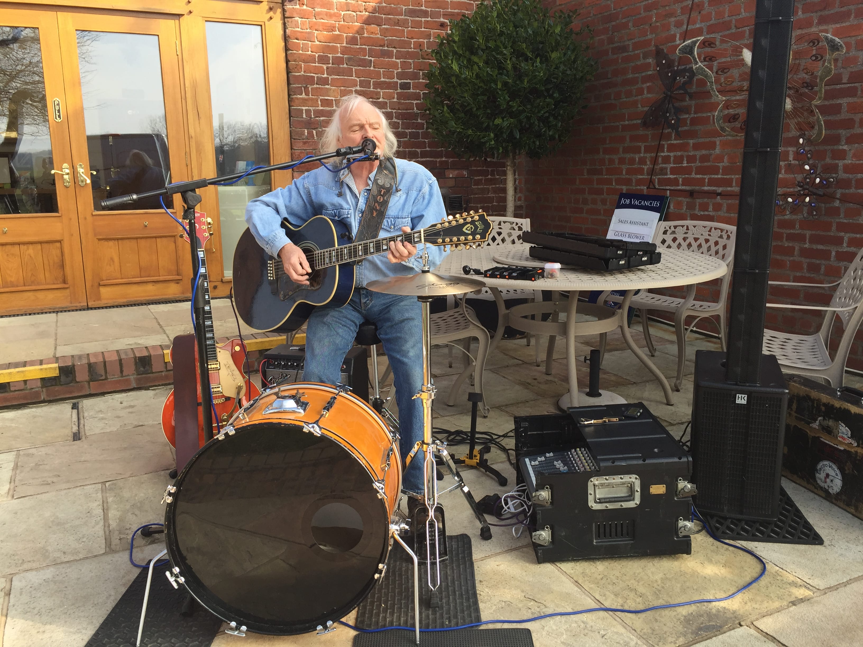 One Man band delights Ironworks
