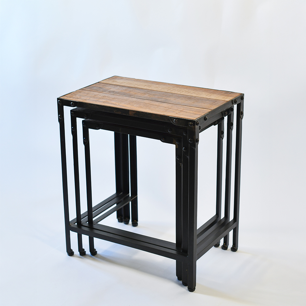Table Hardware