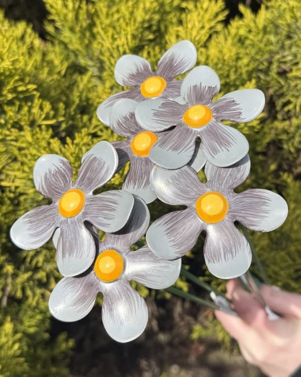 Beige Mini Steel Forget Me Not - Set Of Six