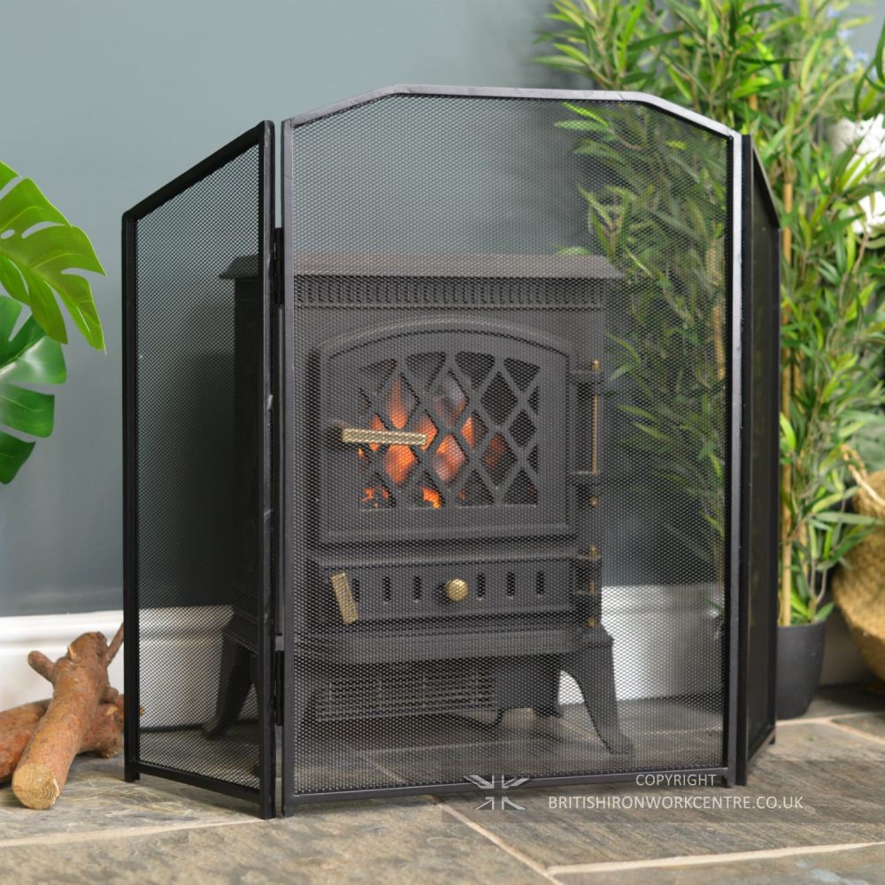 "Cardinham" Classic Three Fold Spark Guard in Black