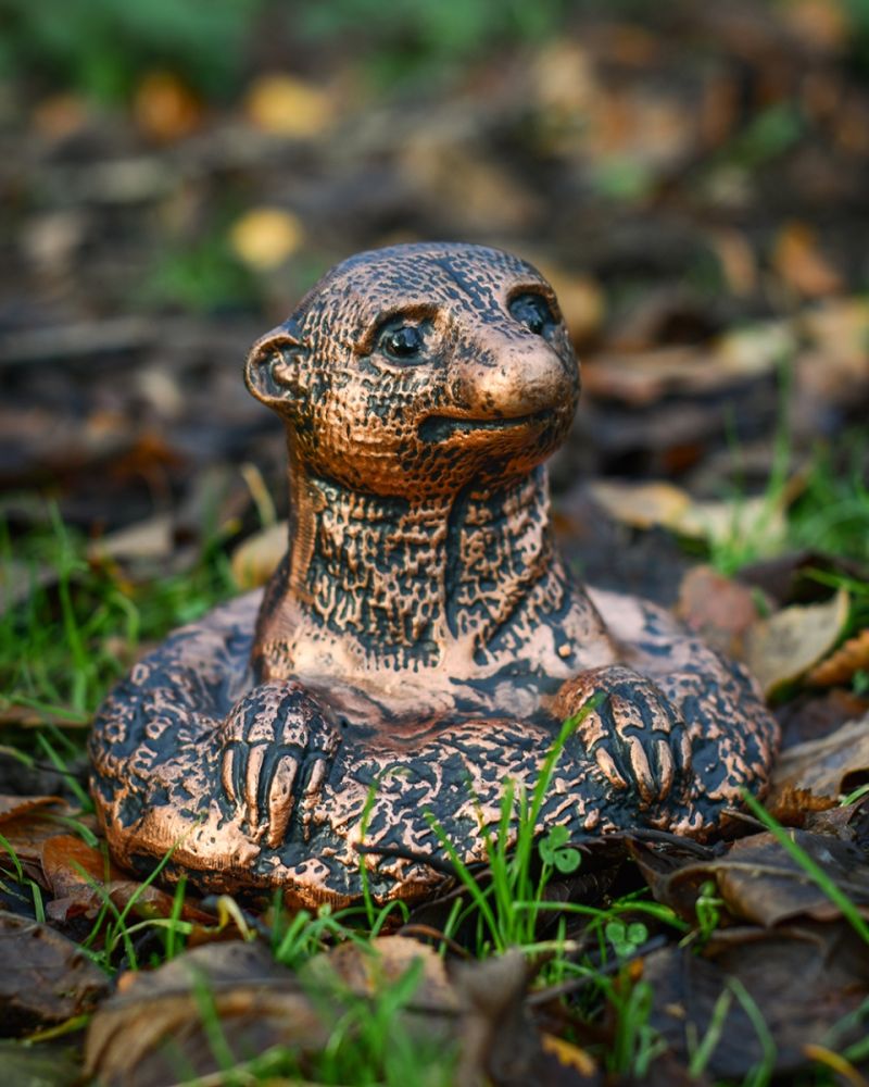 Cast Aluminium Copper 'Larry The Lookout' Garden Sculpture