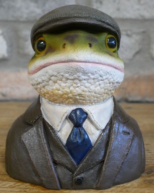 'Croaking Gent' Resin Toad Bust