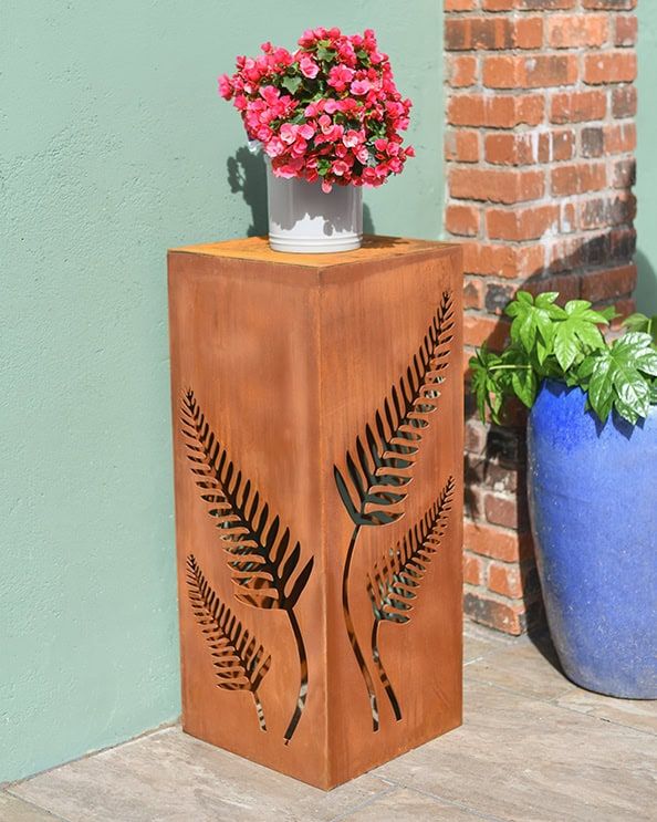 Large Decorative 'Fougere' Rustic Garden Column