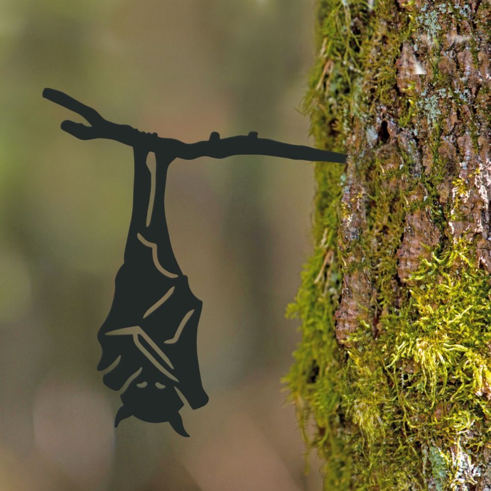 Steel Hanging Bat Tree Spike In Black