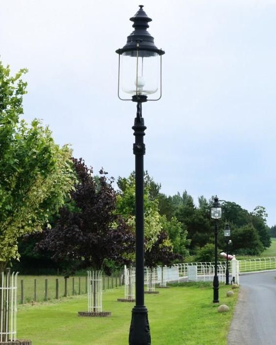 The Belgravia Lamp Post - 3.9 Metres