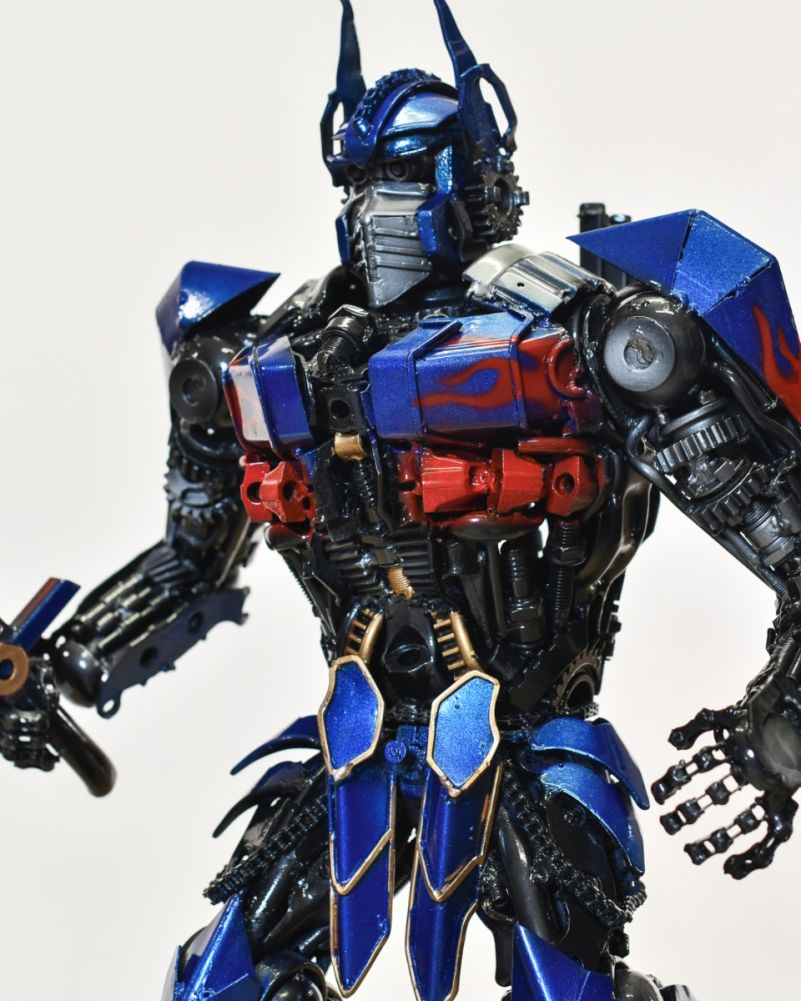 1M Recycled Metal Superhero Optimus Robot Sculpture