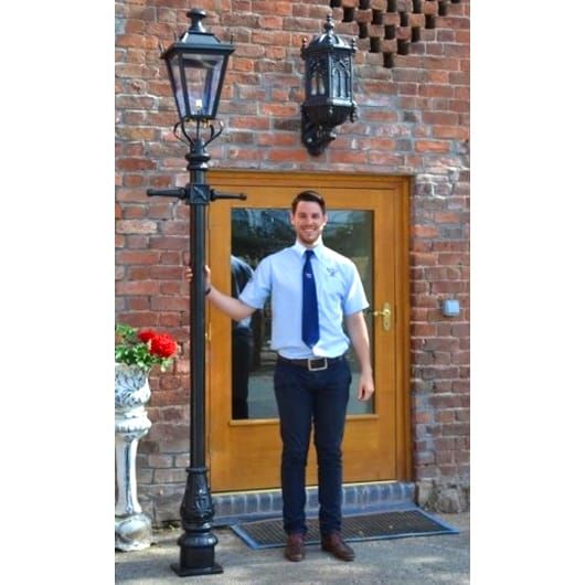 The Classic Victorian Garden Lamp Post - 2.66 Metres