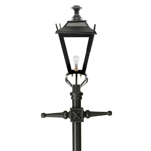 Black Dorchester Lamp Post In 3.2 Metres_Plain Image