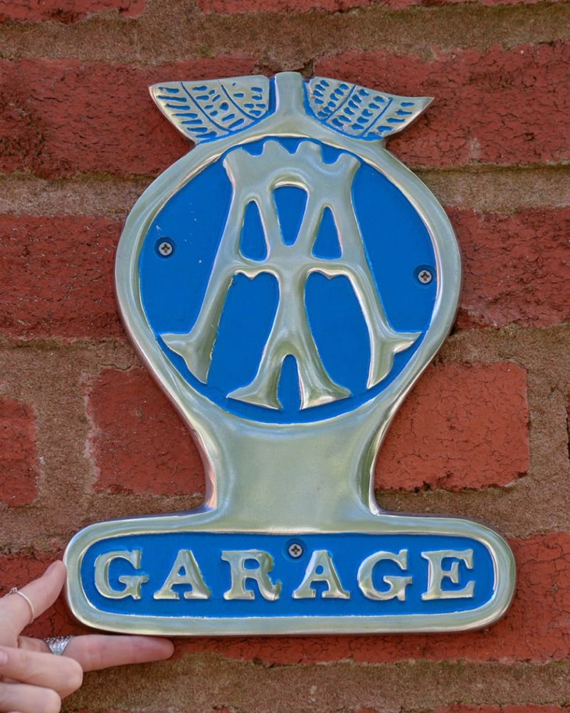 Scale Of The Vintage AA Garage Cast Aluminium Sign