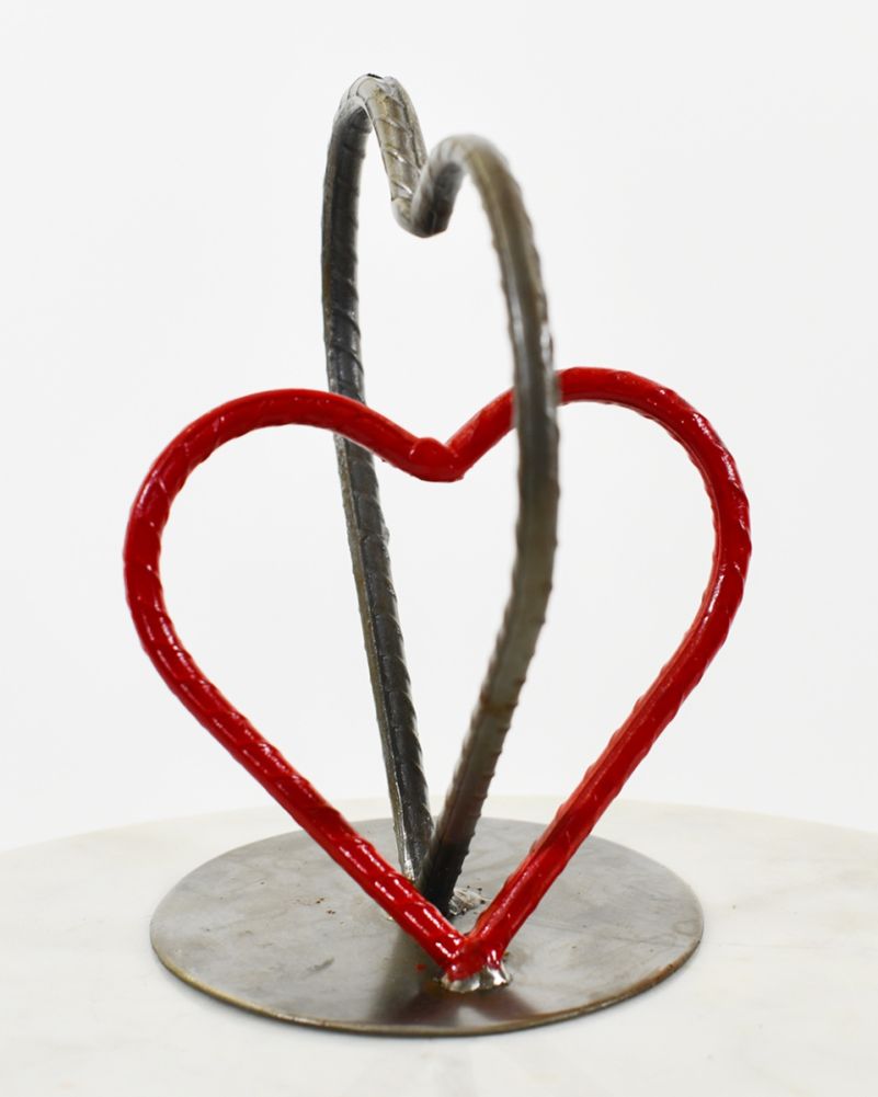 Red 'Aloha' Two Hearts Scrap Metal Art Sculpture  Details