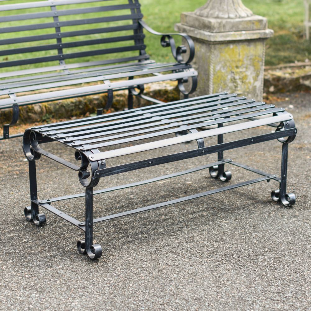 Antique Black Robust 'Chatham' Park Table