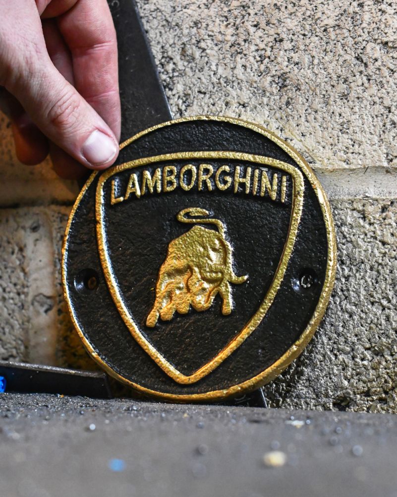 Automobili Lamborghini Cast Iron Automobilia Sign To Scale