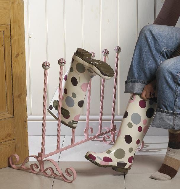 The Glenbrock Boot Rack In Pink in situ
