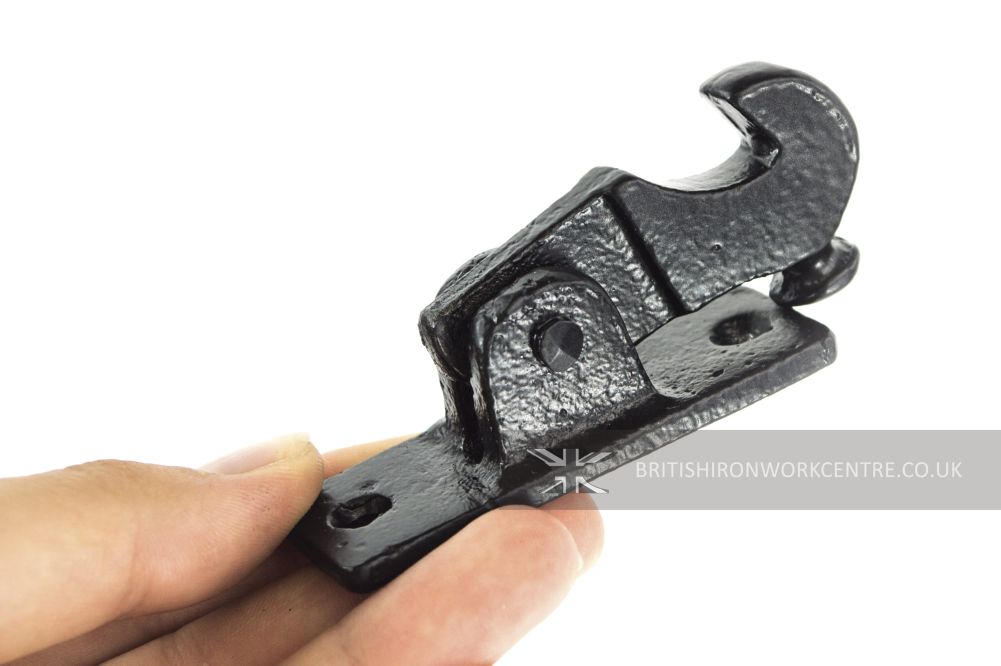 The Forge Automatic Door Catch