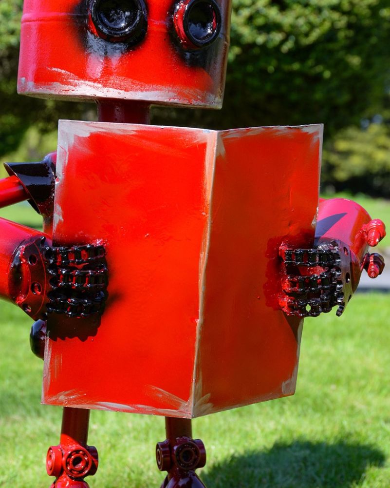 Robot Reading The Newspaper Garden Sculpture Recycled Metal Parts Hands And Book