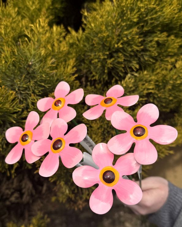 Bright Pink Mini Steel Forget Me Not