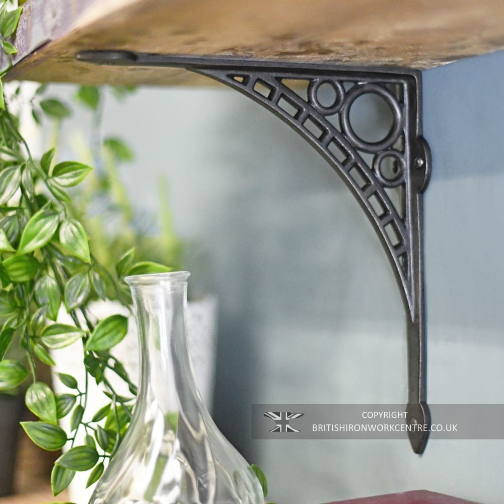 Natural Cast Iron Iron Bridge Bracket - 22 x 22cm