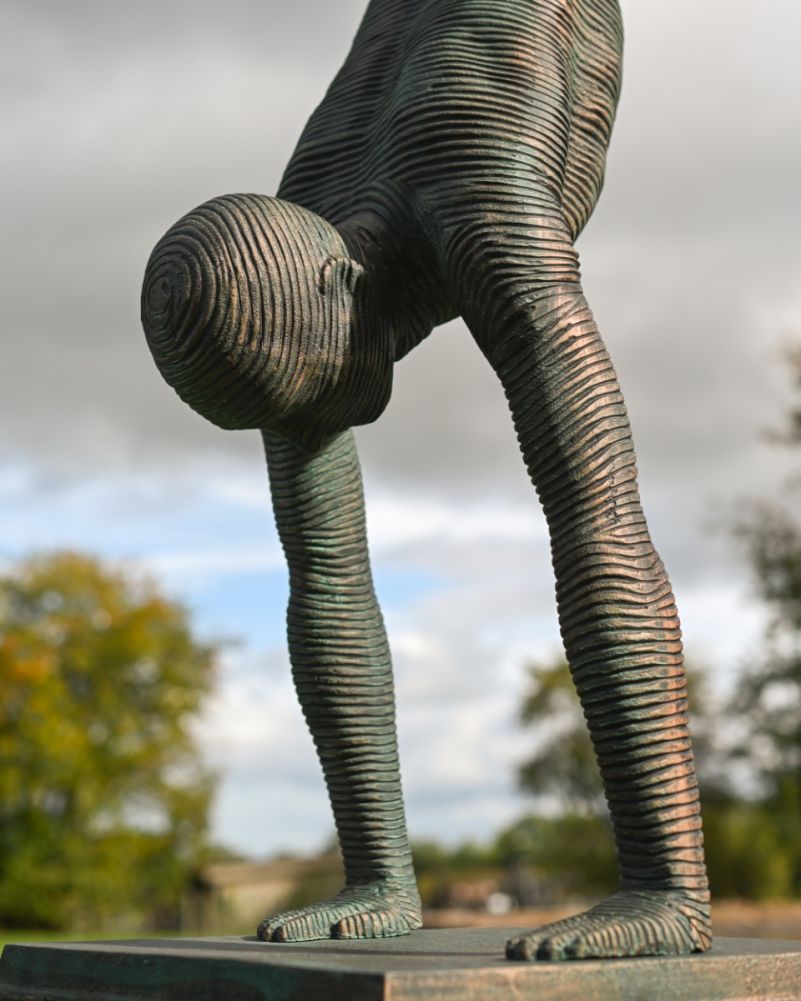 cast aluminium handstand garden structure