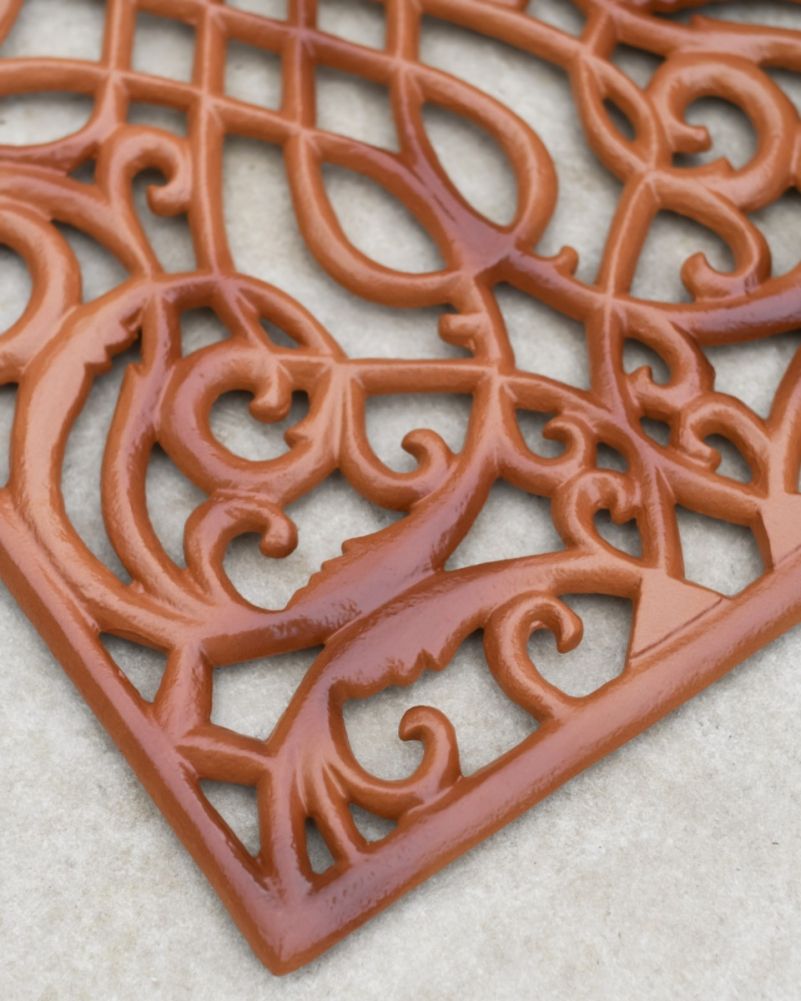 Close Up Of Cast Aluminium Wellingborough Rustic Doormat Finish