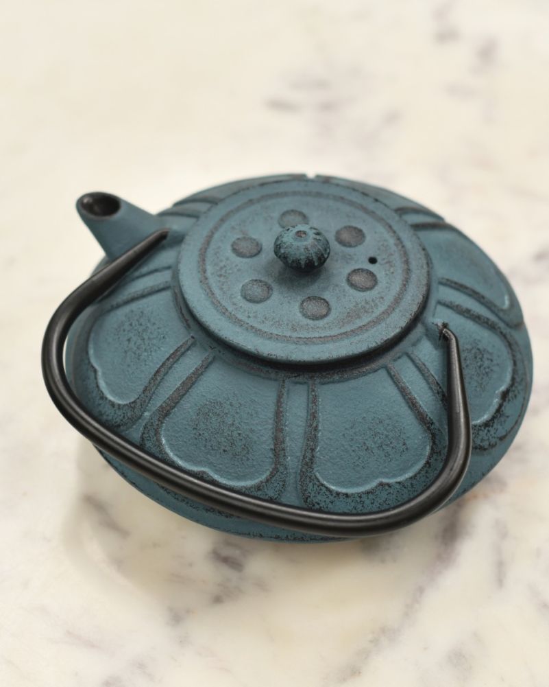 Cast Iron Blue Japanese Teapot Lid