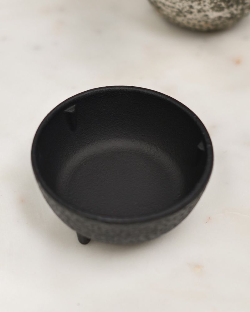 Cast Iron 