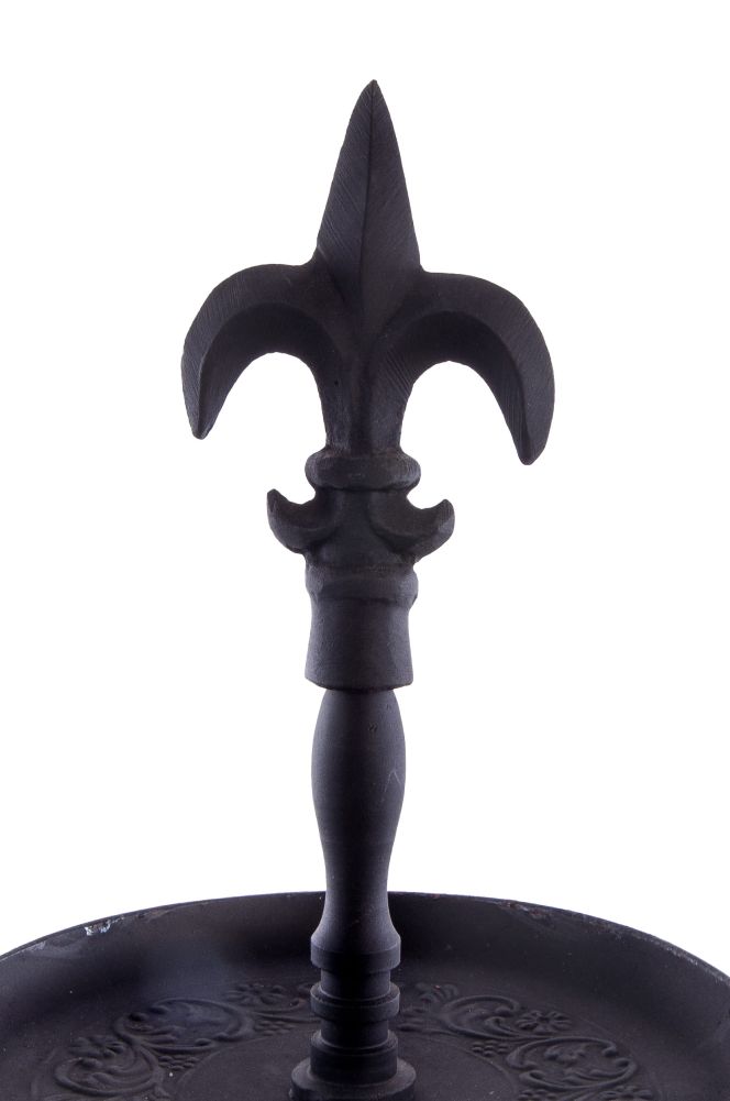 Fleur De Lys Cake Stand