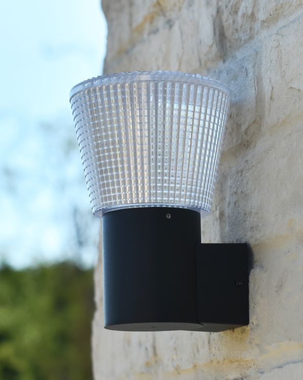 Contemporary Bottom Fix 'Becker' Garden Wall Light