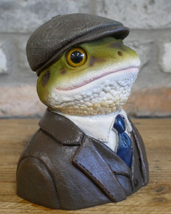 'Croaking Gent' Resin Toad Bust Side On