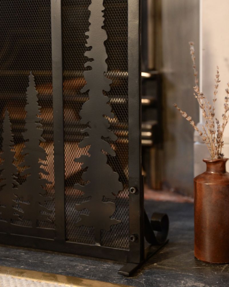 'Pine Ridge' Ornate Woodland Scene Fire Screen Up Close