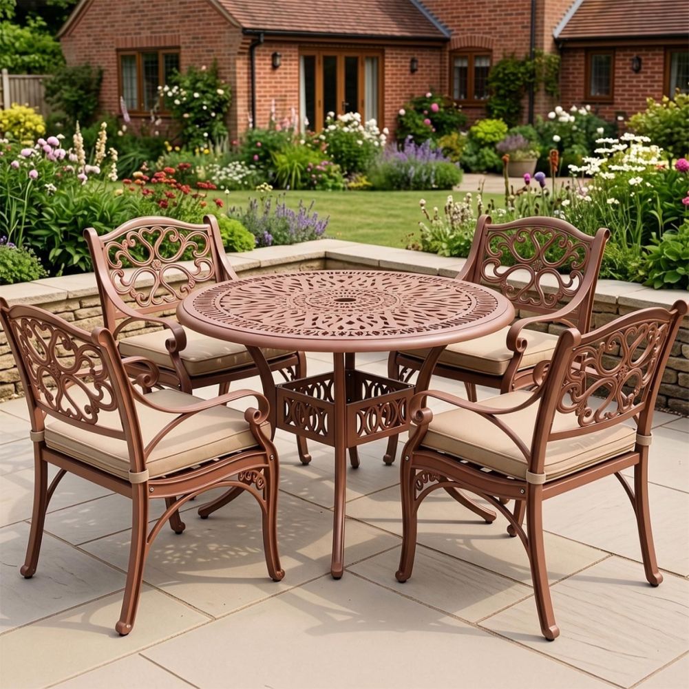 Digital Illustration Of The Deluxe 'Romantica' Outdoor Four Seater Furniture Set In Dusty Pink