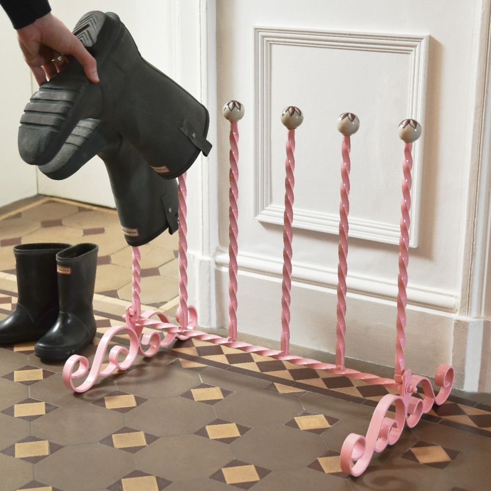 The Glenbrock Boot Rack with Boots 