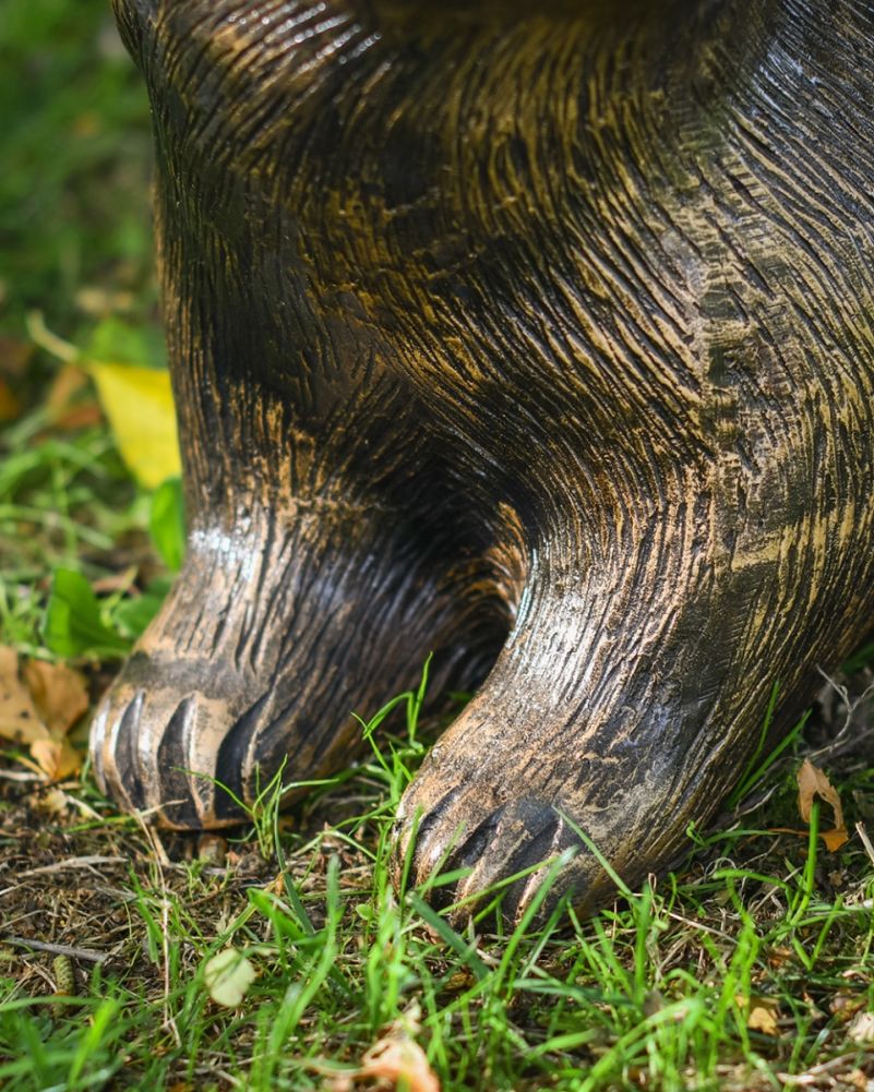 'Dusty' The Badger Resin Garden Sculpture Feet