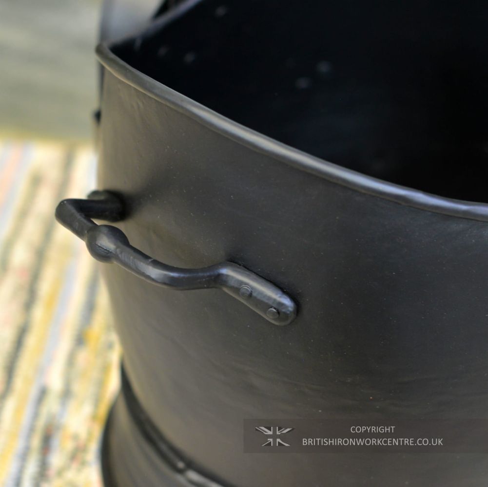 Black Traditional Fireside Coal Bucket With Shovel