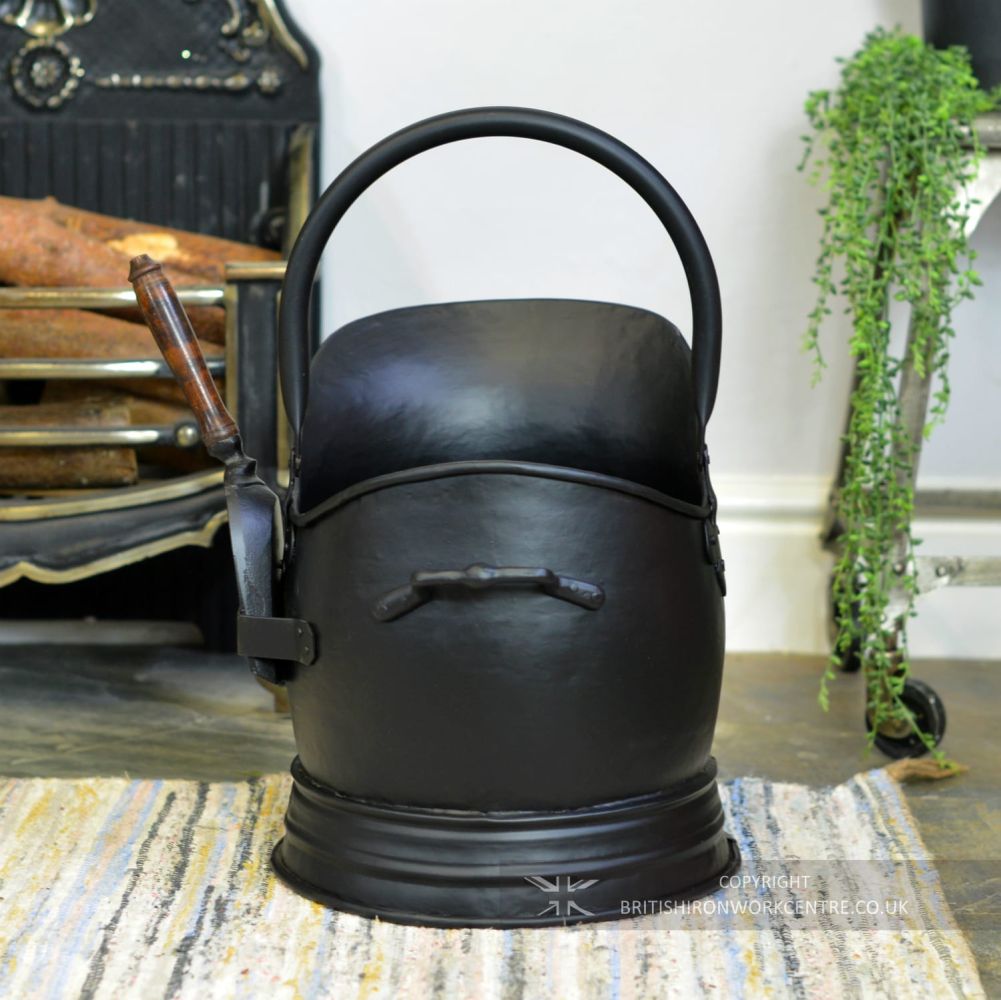 Black Traditional Fireside Coal Bucket With Shovel