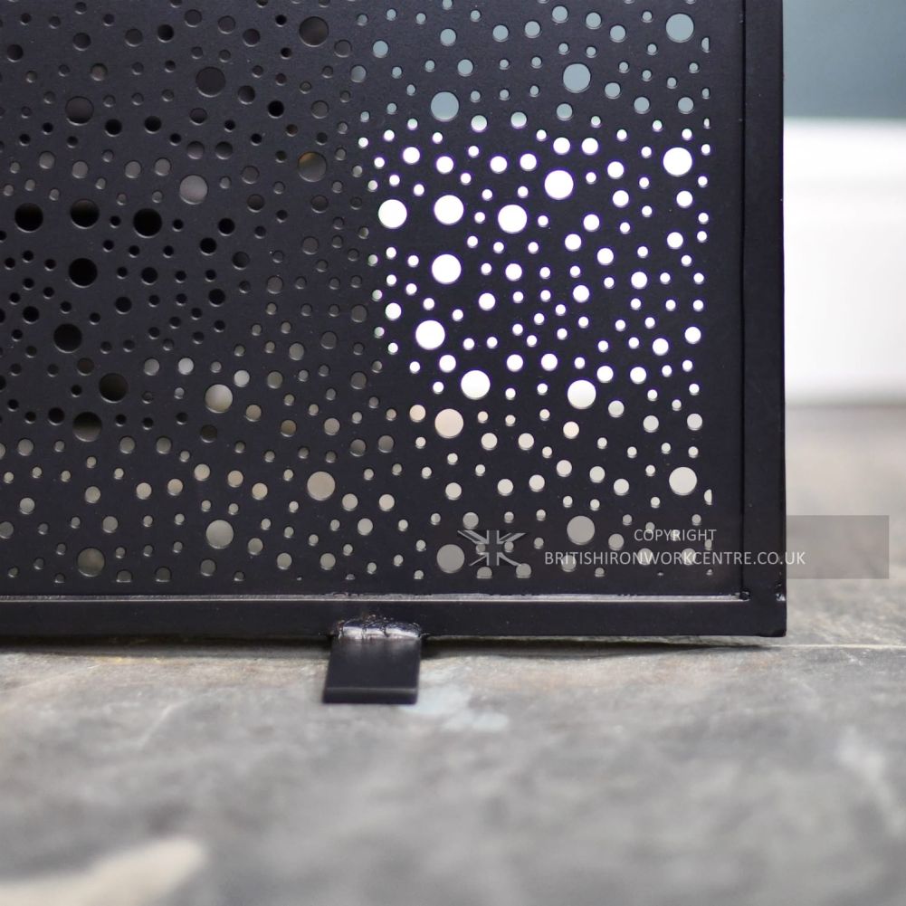 Circular Cut-Out Single Pane Black Fire Screen close up of bottom of screen and leg