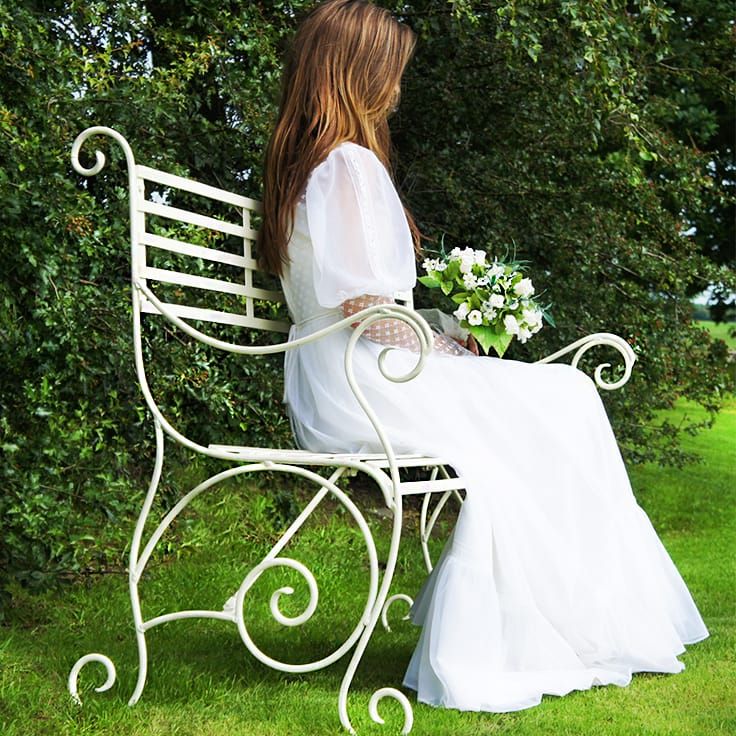 The 'Winchester' Garden Bench - Scale