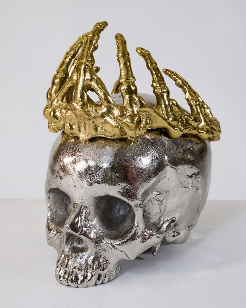 Gilded Grasp Skull Interior Ornament