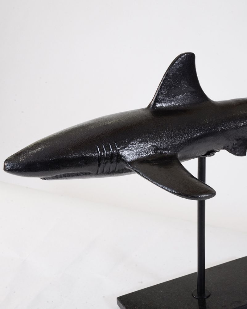 Shark Interior Ornament Details