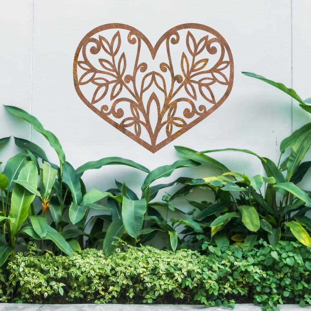 Rustic 'Heart Of Nature' Wall Art On an Outside Wall