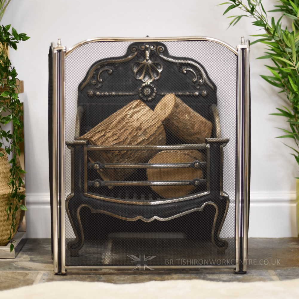 The 'Ascot Hall' Fire & Spark Guard by Fire