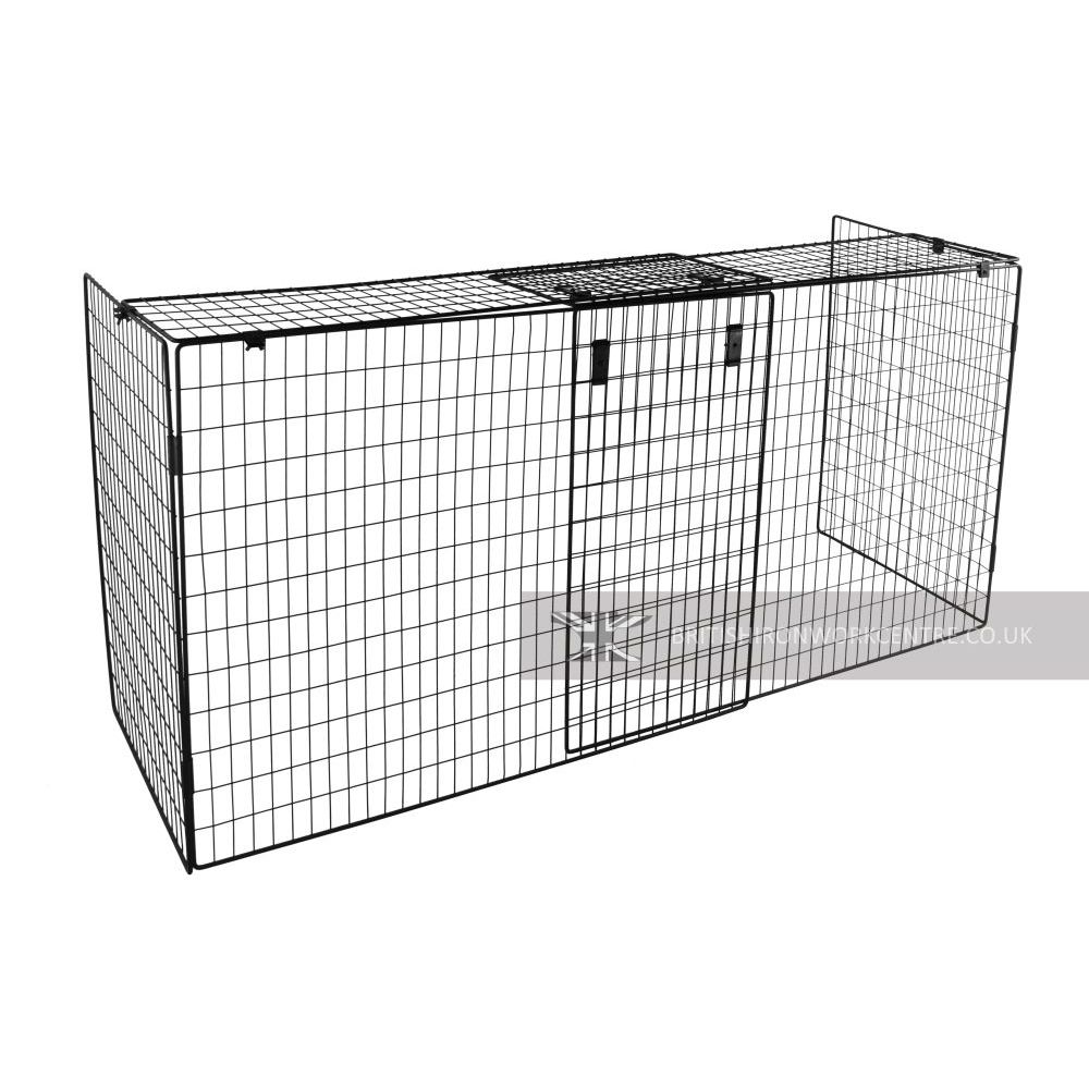 Hunworth Extendable Nursery Fire Guard Finished in Black
