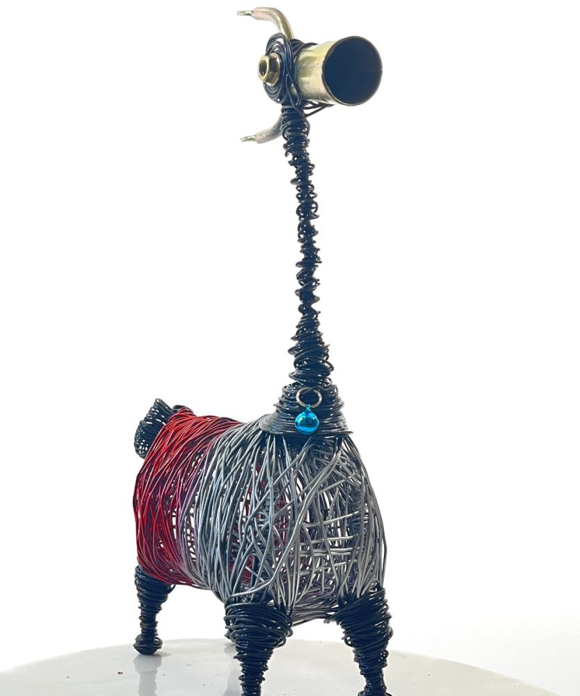 'Hombre' The Alpaca Scrap Metal Art Sculpture Front