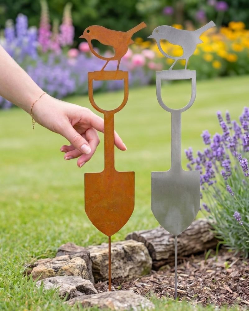 'Robin's Rest Stop' Decorative Pot Spike