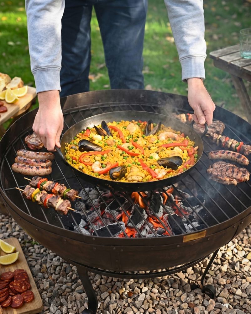 Iron Paella Pan Cooking Digital Illustration