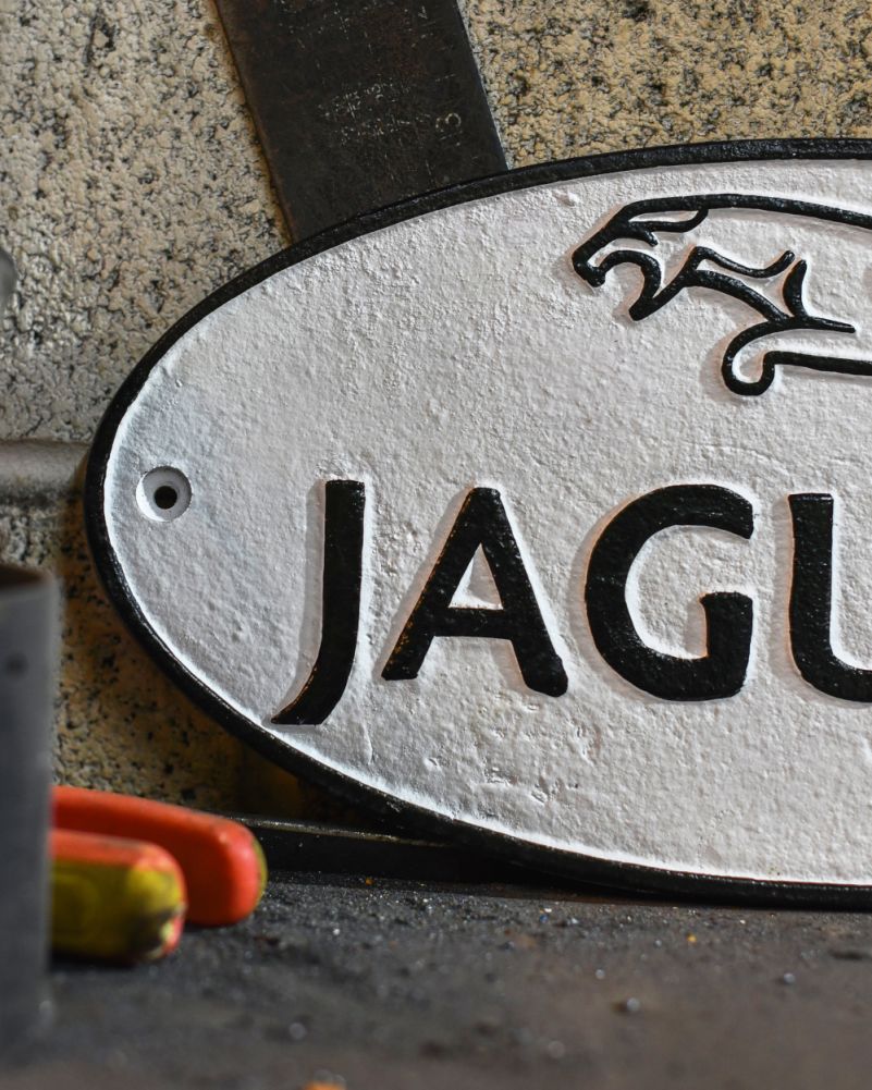 'Jaguar' Cast Iron Automobilia Sign Close Up