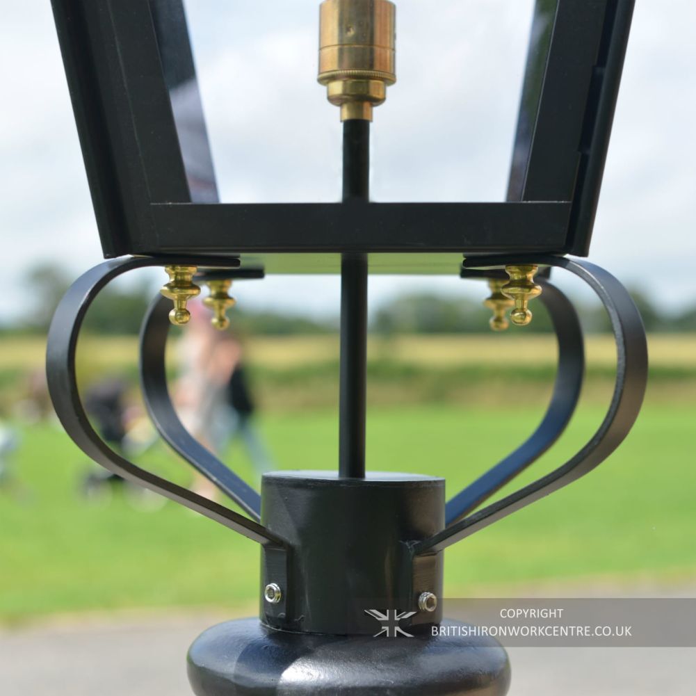 Traditional Black Victorian Pillar Lantern Set - 102cm - Frog Collar