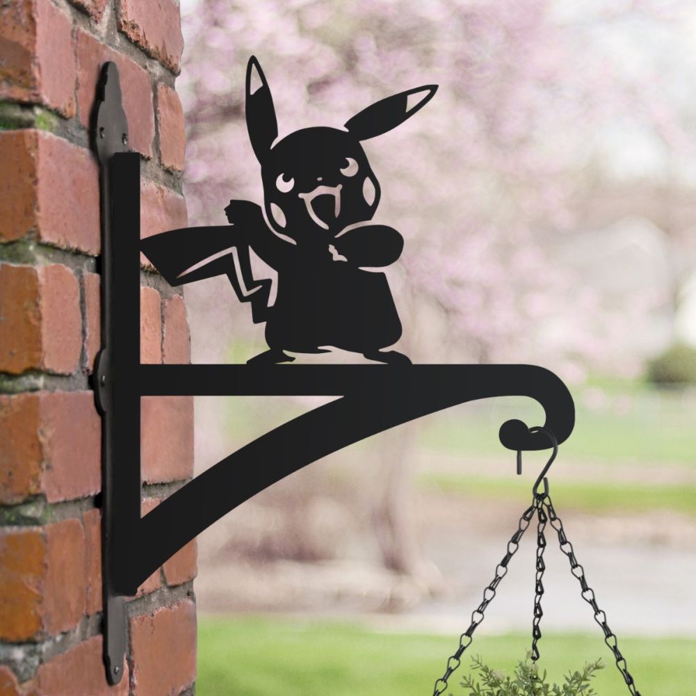 Lightning Monster Hanging Basket Bracket In A Blossom Setting