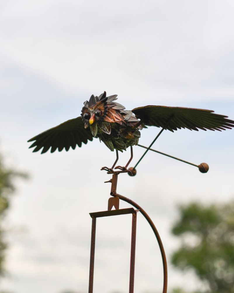 Metal Rocking Owl Lawn Spike Front